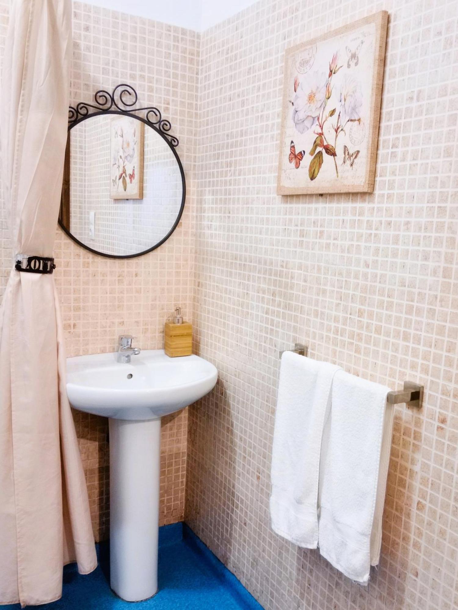 Albergue San Lázaro Sarria Esterno foto