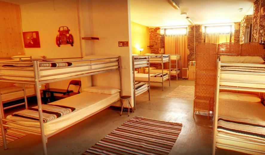 Albergue San Lázaro Sarria Esterno foto